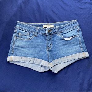 Forever 21 jean shorts 🌹